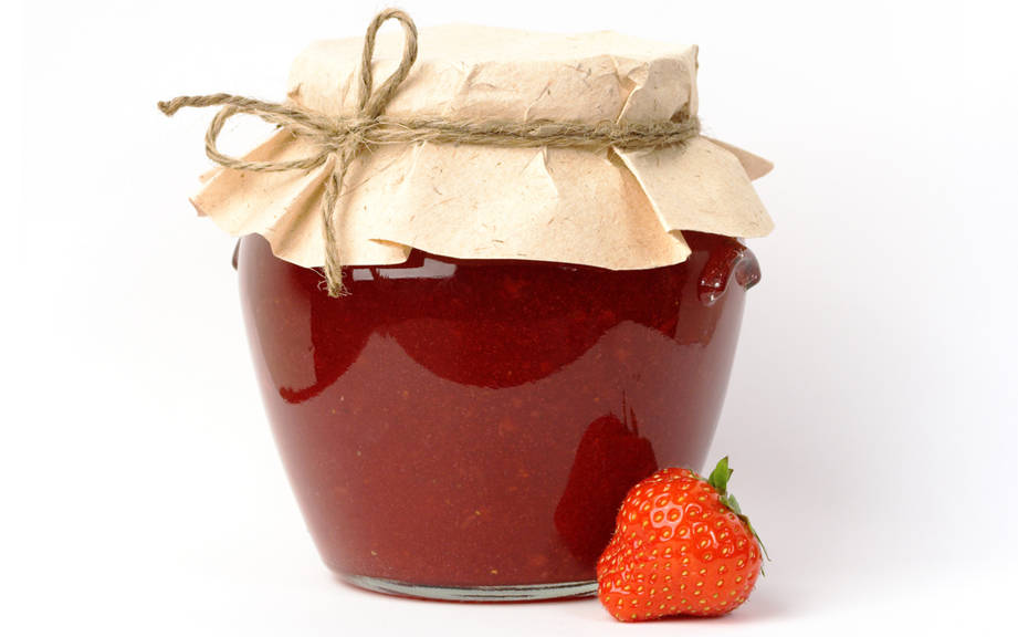 What does strawberry jam mean in French?