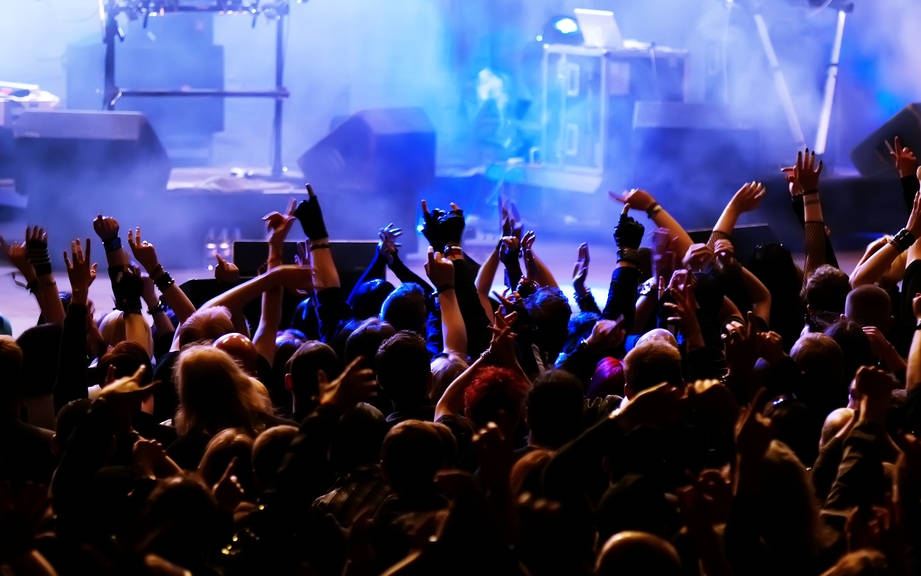 How to Say “Concert” in French? What is the meaning of “Concert”?