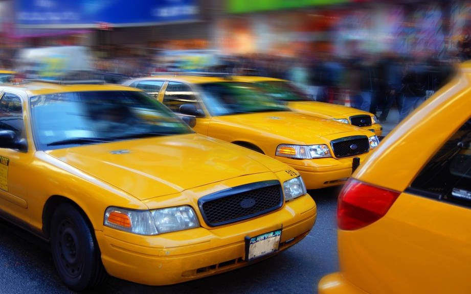 How to Say “Yellow” in Italian? What is the meaning of “Giallo”? OUINO