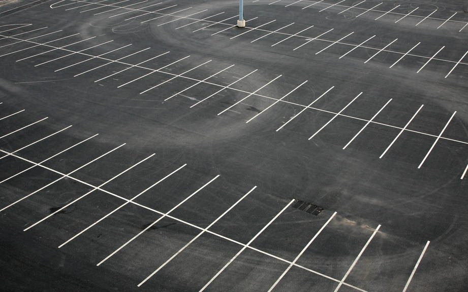 How to Say “Parking” in Spanish? What is the meaning of “Estacionamiento”?